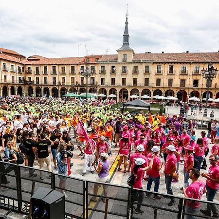 Apartamentos Barrio Humedo Catedral 2 León Εξωτερικό φωτογραφία